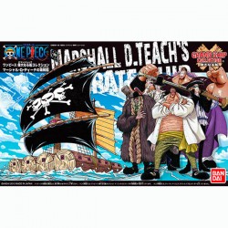 Maquette ONE PIECE Grand Ship Collection Marshall D. Teach's Ship 15cm